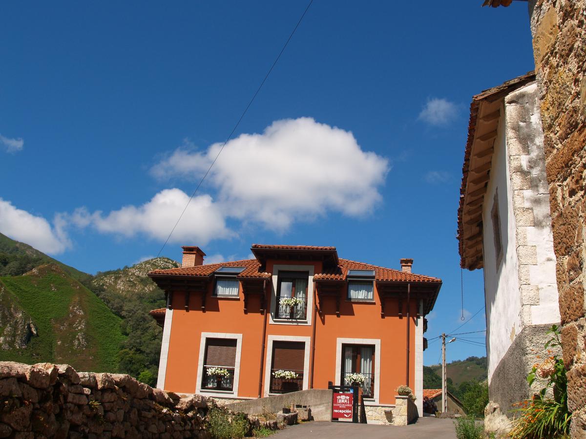 Hotel La Casona De Llerices Onís Buitenkant foto