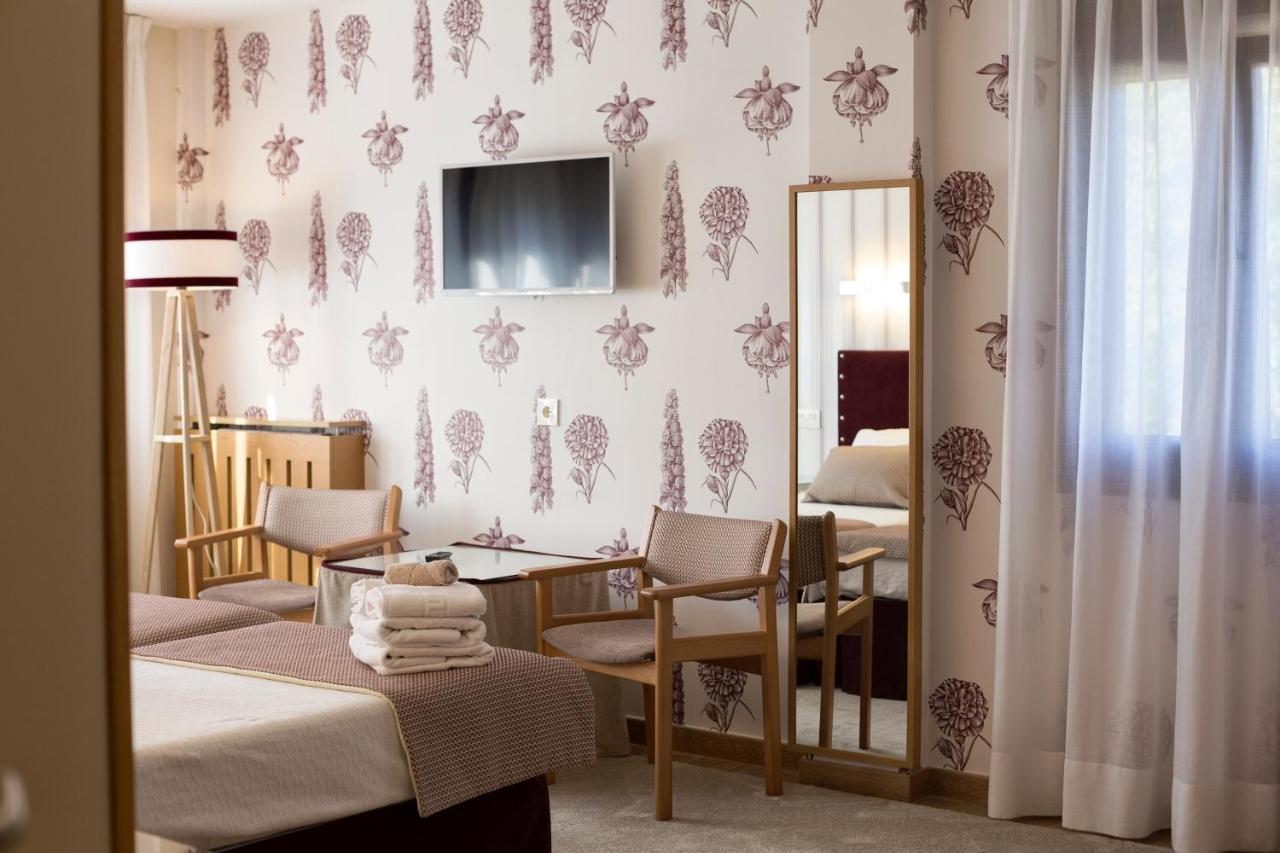 Hotel La Casona De Llerices Onís Kamer foto